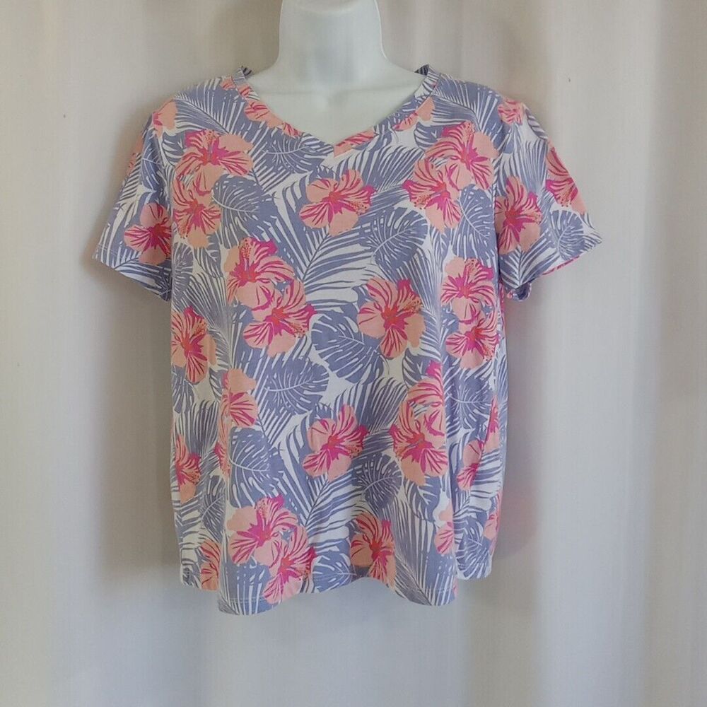 Fresh Produce T-shirt Women's Size Medium Floral *